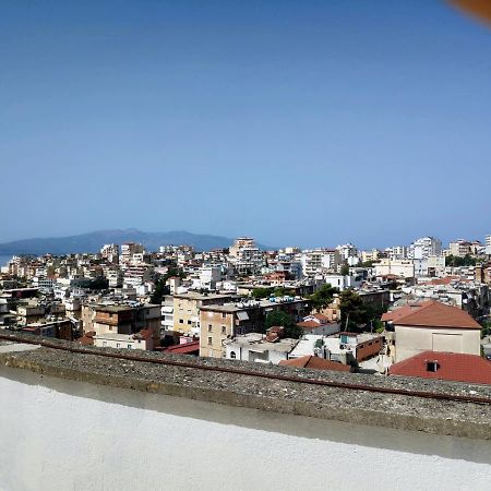 סרנדה Private Studio Sea View 2 Minutes Away From Beach מראה חיצוני תמונה